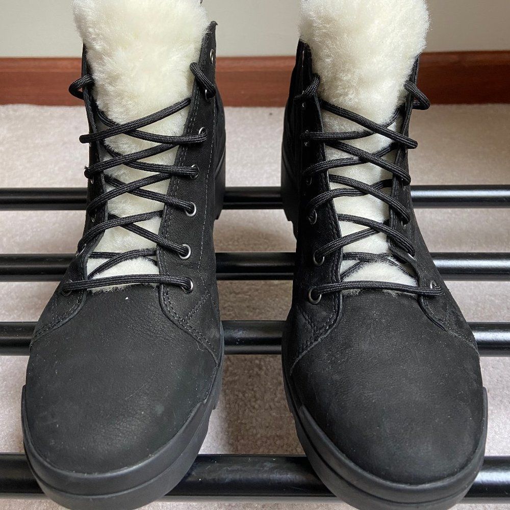 Eileen Fisher Women Calm Leather Shearling Boots - New